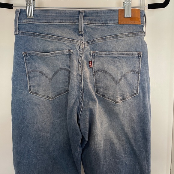 Levi’s 721 vintage high-rise skinny light wash blue jean denim luxury casual 26 - Picture 10 of 12